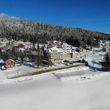Hotel Grand Des Rasses & Wellness 3*