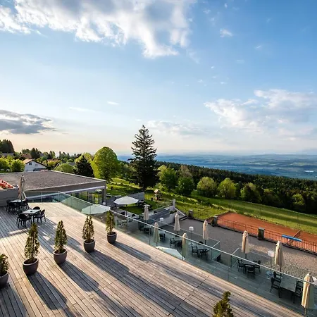 Hotel Grand Des Rasses & Wellness 3*