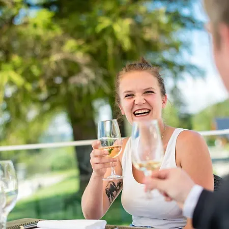 Grand Des Rasses & Wellness Sainte-Croix